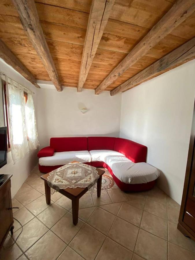 Il Casale Del Miele Bed and Breakfast Fraforeano Exteriör bild