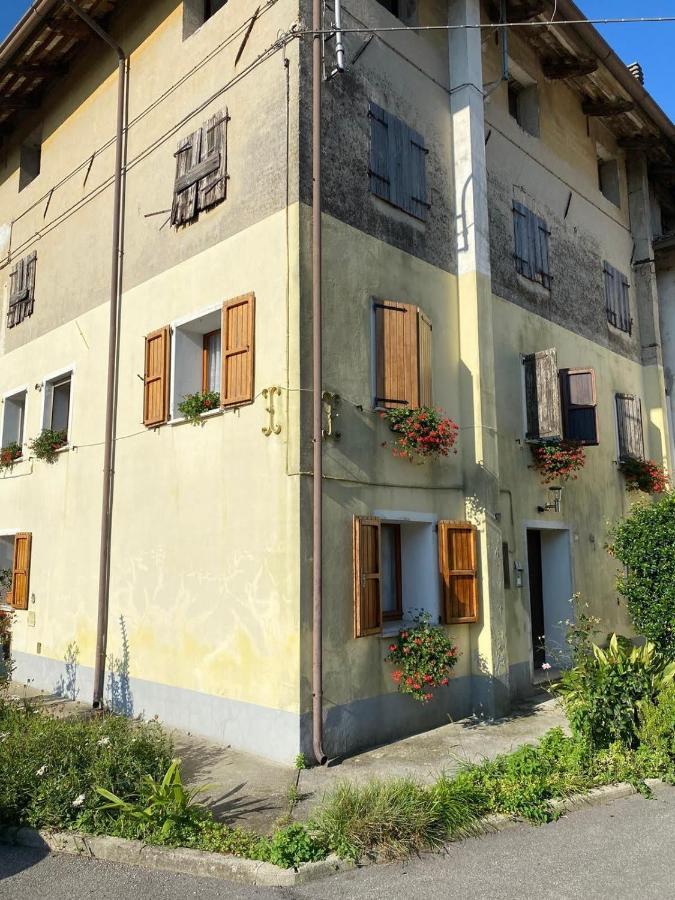 Il Casale Del Miele Bed and Breakfast Fraforeano Exteriör bild